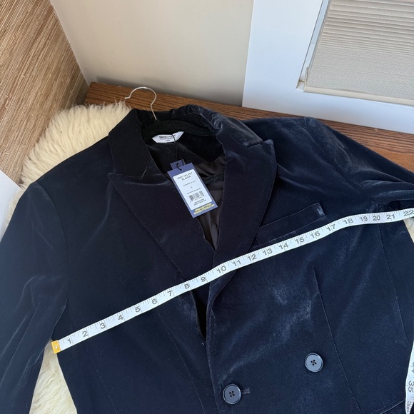 Smash + Tess Very Velvet Blazer Midnight Black Medium - Picture 9 of 12